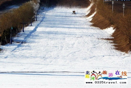 秦皇岛紫云山滑雪场