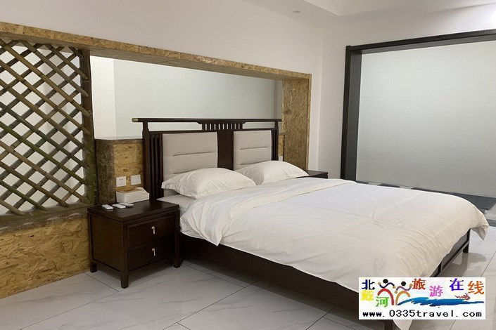 东戴河近海别墅(轻奢泳池小院)咨询与i的那个电话18633570222 15703350808