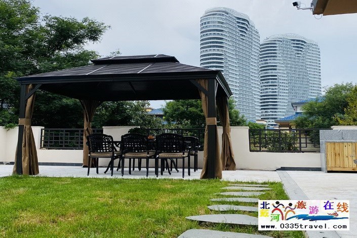 东戴河近海别墅(轻奢泳池小院)咨询与i的那个电话18633570222 15703350808