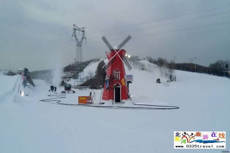 秦皇岛山海关紫云山滑雪场