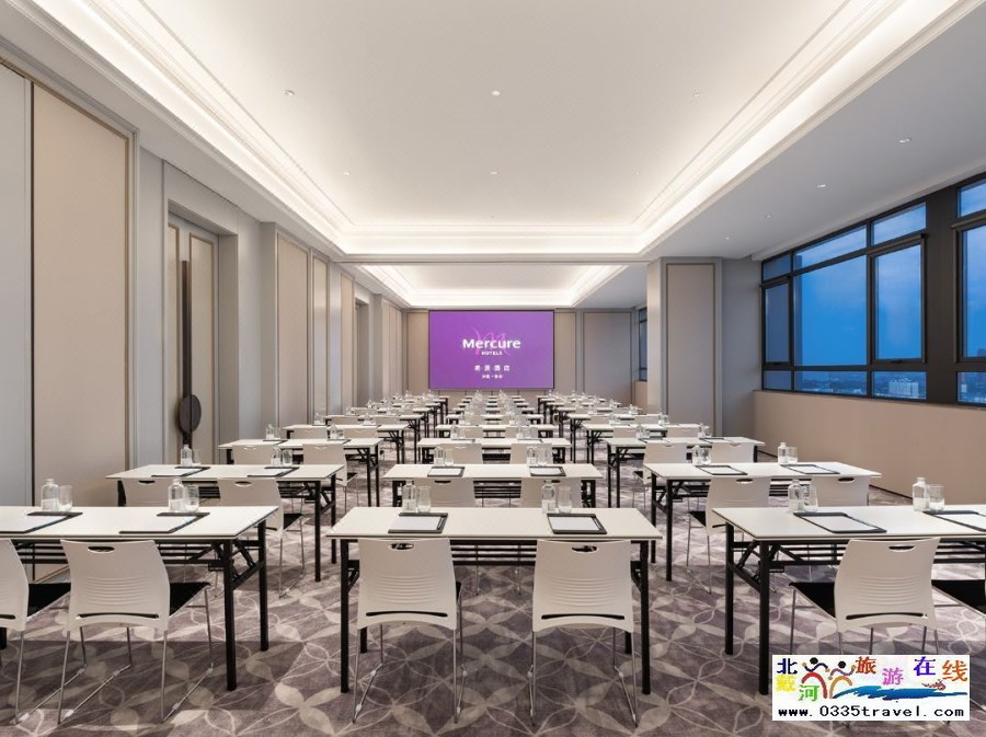 秦皇岛洲顿美居酒店电话18633570222