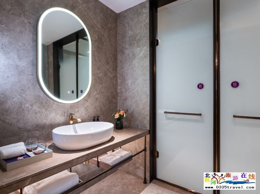 秦皇岛洲顿美居酒店电话18633570222