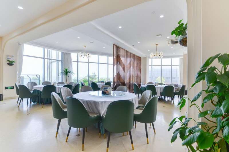 秦皇岛黄金海岸龙华园海景酒店