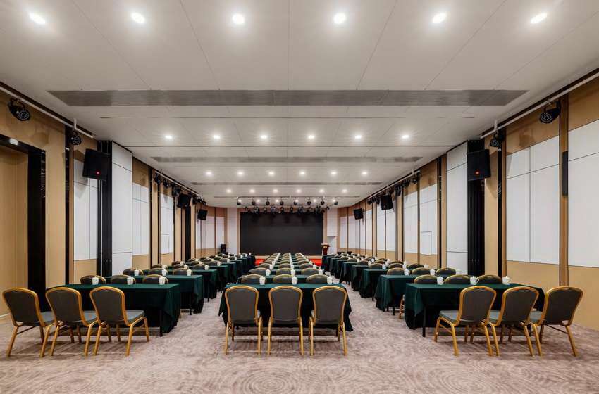 远丰铂宸度假酒店（北戴河国际俱乐部）